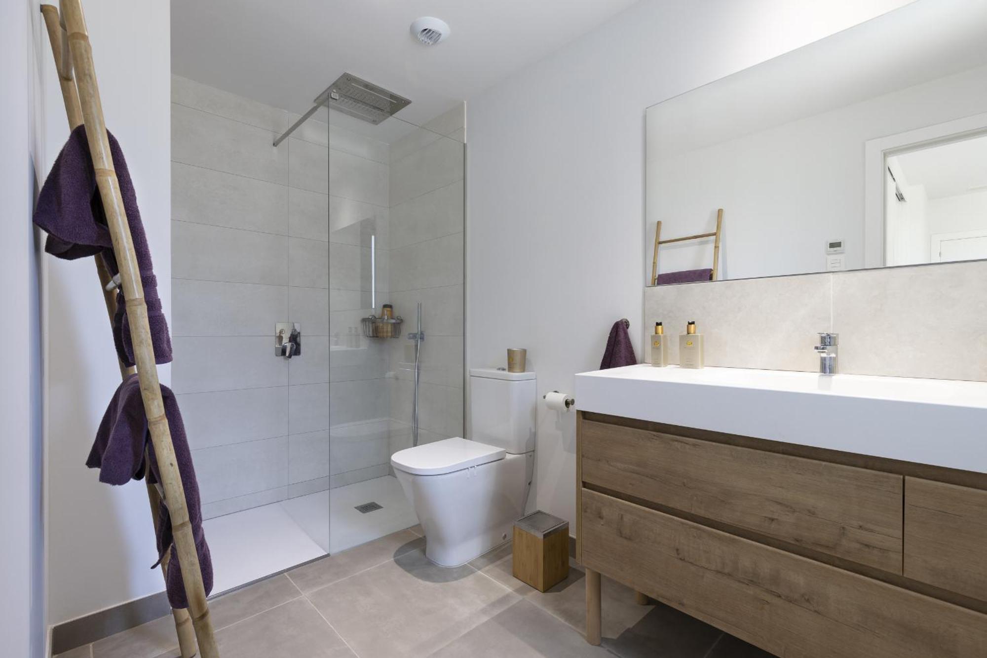 Luxury With Garden In Higueron Huoneisto *