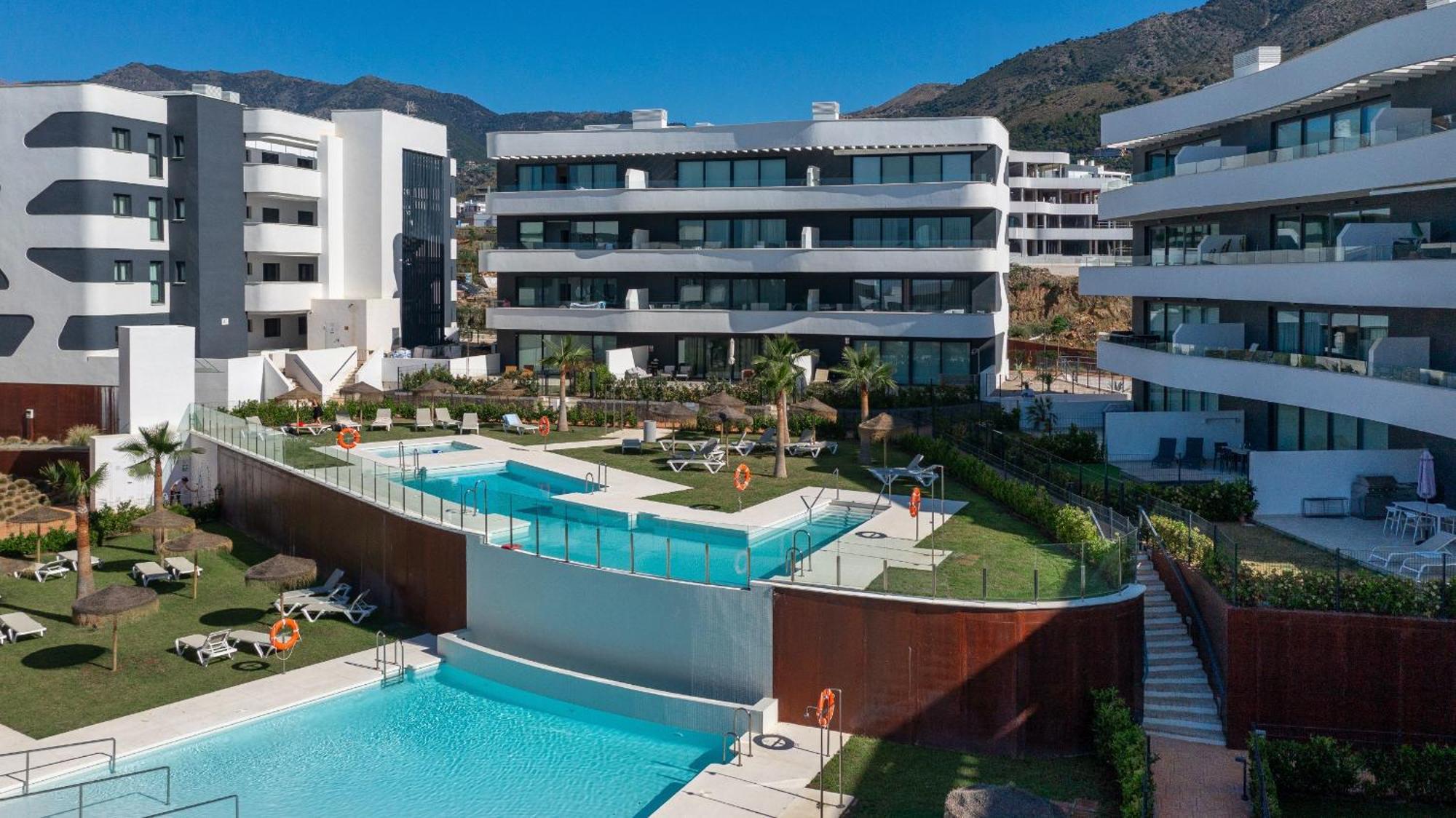 Huoneisto Luxury With Garden In Higueron