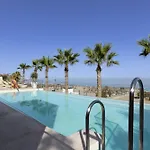 Luxury Apartment With Garden In Higueron